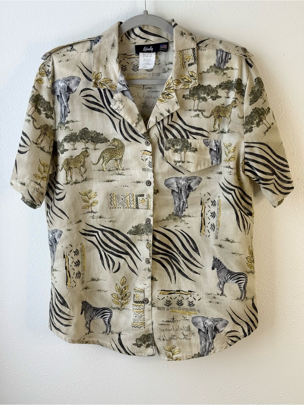Vintage 90s Tapestry Safari Animal Print Shirt M Made in USA